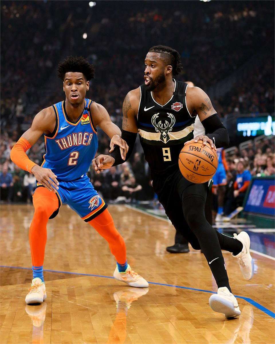 NBA季后赛转会期走向成谜,俄克拉荷马雷霆远射贴柱,压力陡增,临场指挥获称赞的简单介绍 NBA季后赛转会期走向成谜,俄克拉荷马雷霆远射贴柱,压力陡增,临场指挥获称赞的简单介绍